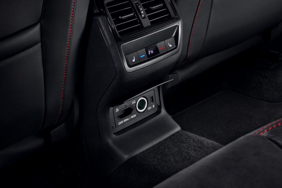 Детали интерьера Skoda Kodiaq RS 2019 года  (WW) (фото 44 из 159)